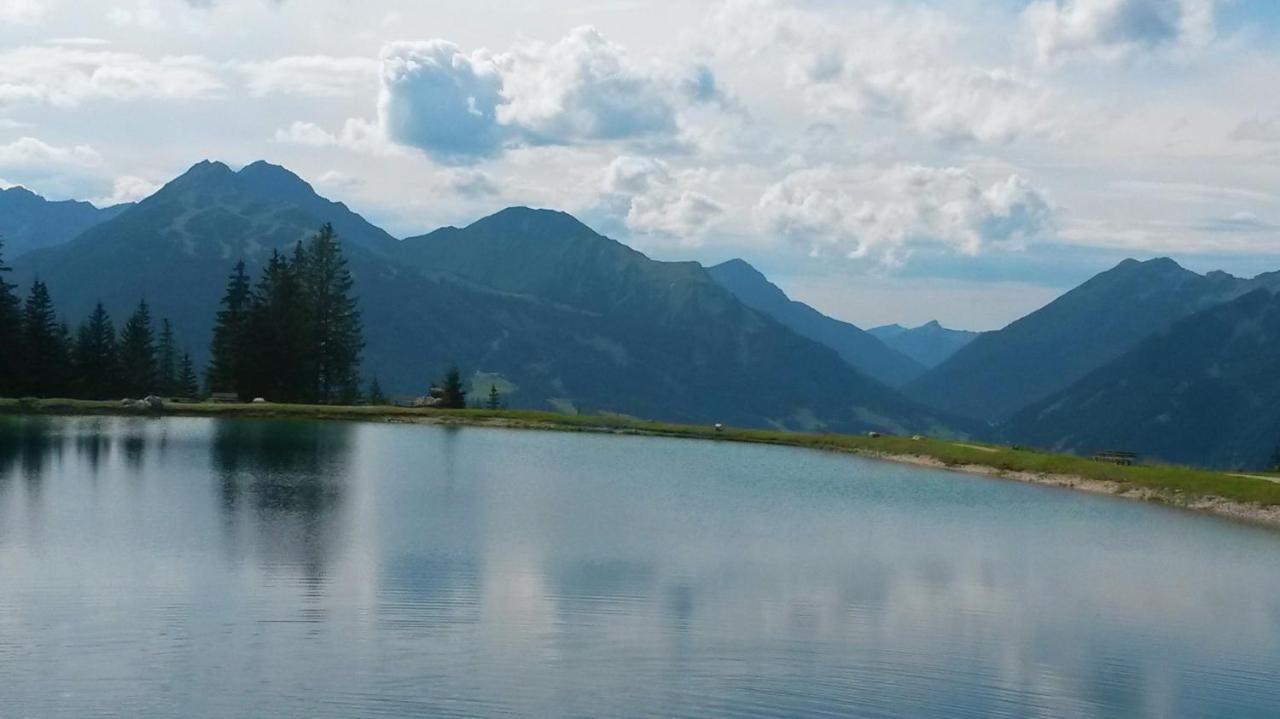 Tyrol Appartements Эрвальд Экстерьер фото